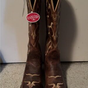 Laredo Tan and Cream Cowboy Boots